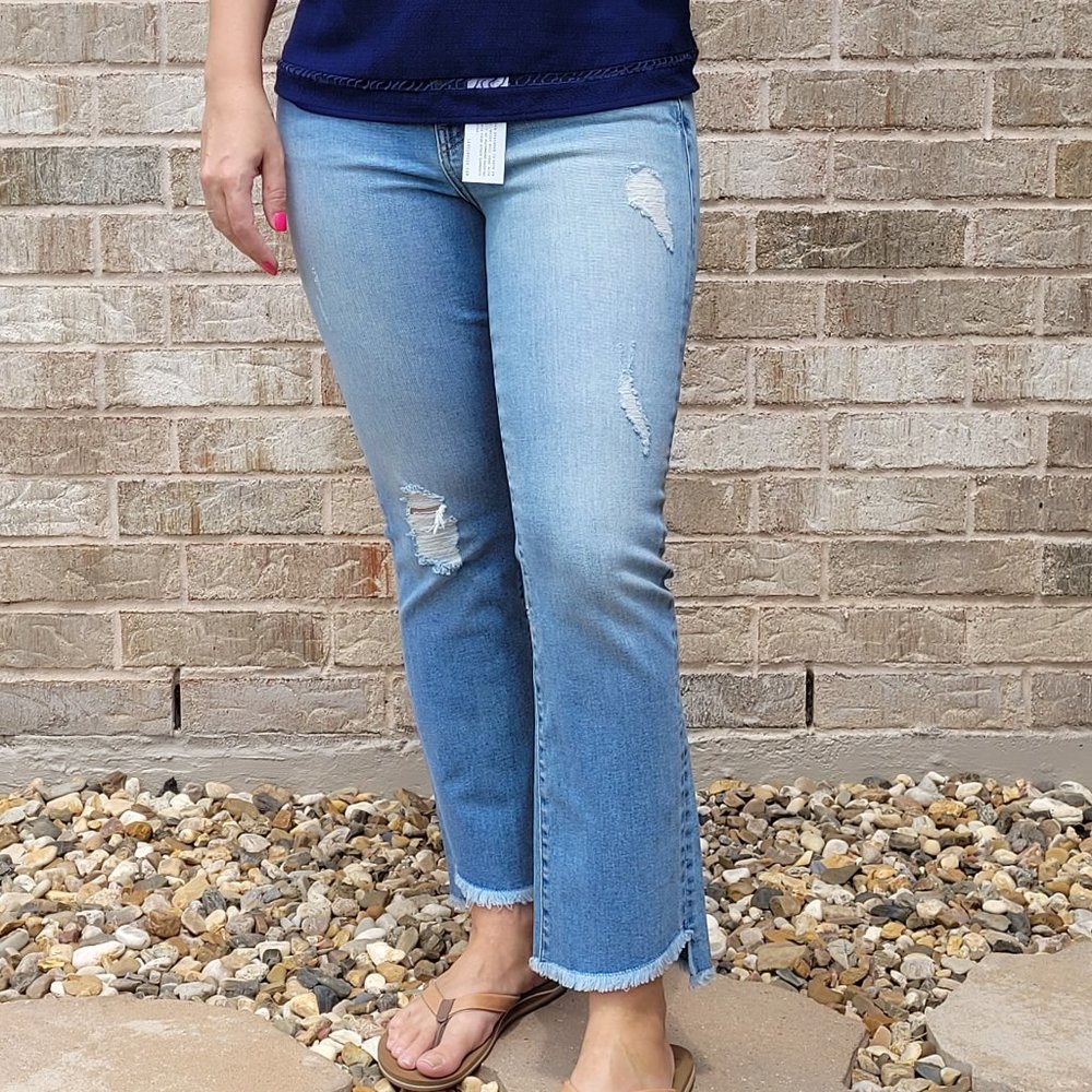 LEVEL 99, Adrian High Rise Zuma Jeans, New Condition, Size 30